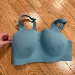 Victoria's Secret Light Blue Wireless Seamless Bra